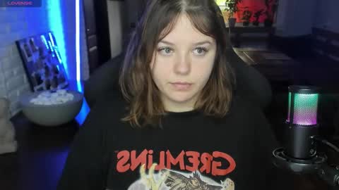 LOVE NERDS ONLY online show from October 7, 4:31 am