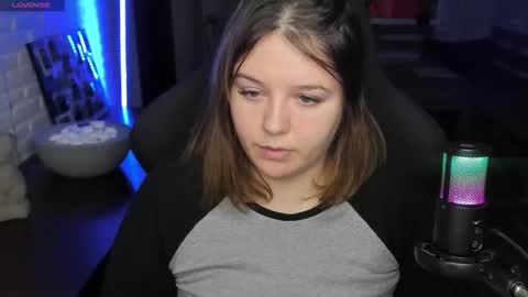 LOVE NERDS ONLY online show from October 8, 4:43 am