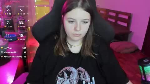 LOVE NERDS ONLY online show from February 15, 7:51 am