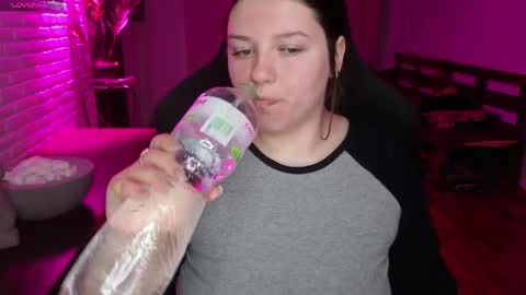LOVE NERDS ONLY online show from May 17, 4:54 am