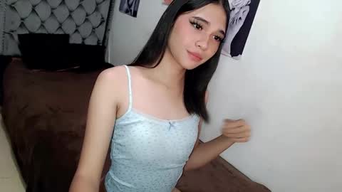 xairah_doux online show from November 9, 5:33 pm