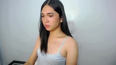 xairah_doux online show from May 11, 2:28 am