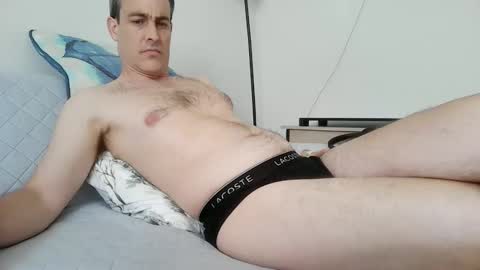 Snapshot of xalegarmax chatting on April 9, 2:33 pm xalegarmax online show from April 9, 2:33 pm
