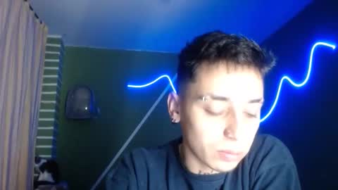 Snapshot of xalejo_max chatting on December 21, 10:06 pm xalejo_max online show from December 21, 10:06 pm