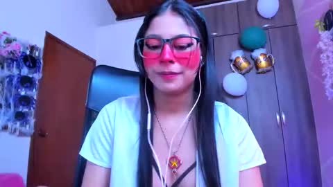 XALLYSONX online show from October 4, 11:41 am