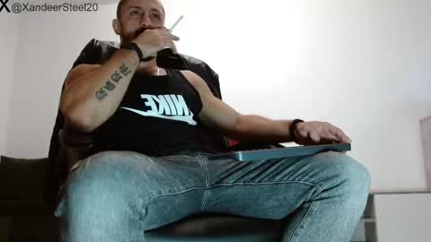 Master Xandeer online show from September 30, 4:39 am