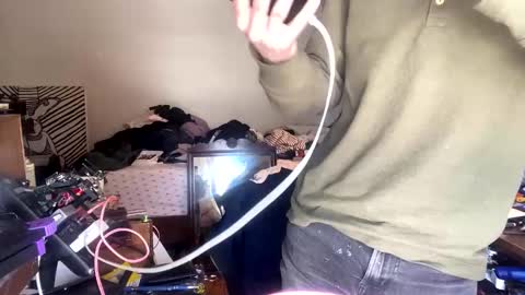 Snapshot of xander0zzz chatting on February 10, 2:54 pm xander0zzz online show from February 10, 2:54 pm