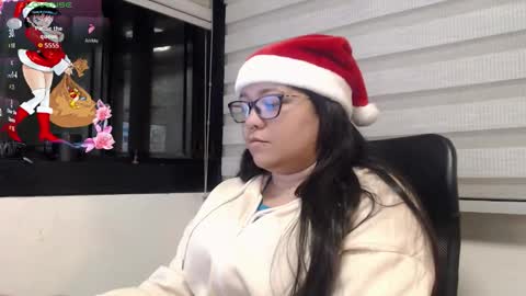 Snapshot of xander_taylor_ chatting on December 17, 5:35 am xander_taylor_ online show from December 17, 5:35 am