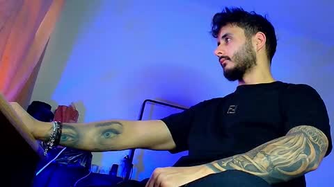 XanderCageX online show from December 18, 8:20 am