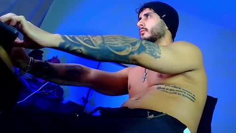 XanderCageX online show from January 6, 11:51 pm