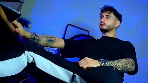 XanderCageX online show from February 12, 4:57 pm