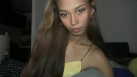 Cassandra online show from November 22, 8:52 pm