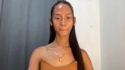 Snapshot of xandraluxe_xoxo chatting on March 4, 12:38 am Cassandra online show from March 4, 12:38 am