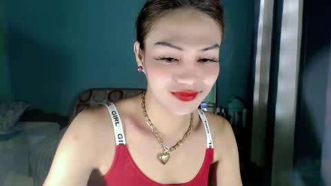 Snapshot of xangel_redx chatting on December 29, 10:47 pm ANGEL online show from December 29, 10:47 pm