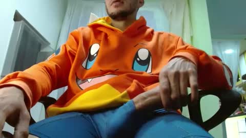 Snapshot of xavicock24 chatting on February 13, 1:05 pm xavicock24 online show from February 13, 1:05 pm