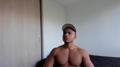 Snapshot of xavier_colleman chatting on January 25, 8:10 pm Xavier online show from January 25, 8:10 pm