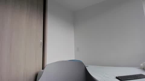 Snapshot of xavier_colleman chatting on February 17, 7:42 pm Xavier online show from February 17, 7:42 pm