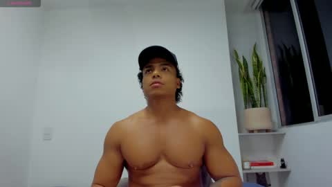 Xavier online show from October 22, 1:06 am