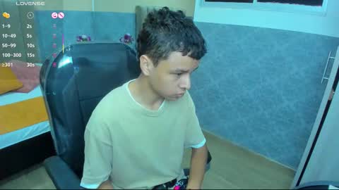 xavier fox   online show from November 5, 12:27 pm