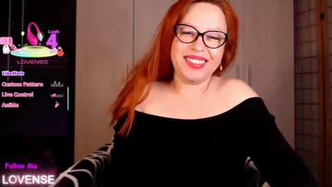 Snapshot of xcleo chatting on March 2, 5:36 pm Cleo online show from March 2, 5:36 pm