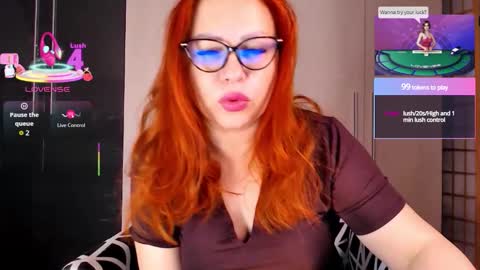 Snapshot of xcleo chatting on January 11, 4:01 pm Cleo online show from January 11, 4:01 pm