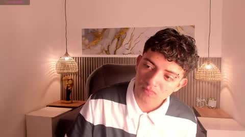 xebastwink online show from May 1, 7:51 pm