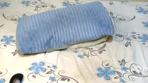 xeenah online show from January 16, 7:29 pm