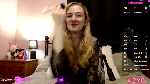EllieeRose online show from December 8, 8:36 pm