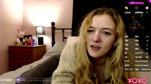 EllieeRose online show from December 16, 1:32 pm