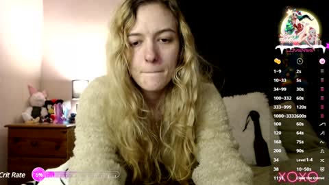 EllieeRose online show from January 11, 6:35 am