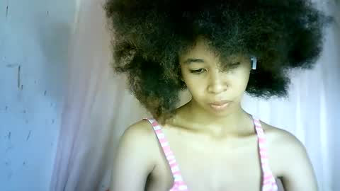 xenna610827 online show from March 2, 4:10 pm