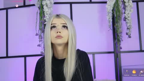 Snapshot of xenomy chatting on November 10, 8:24 am xenomy online show from November 10, 8:24 am