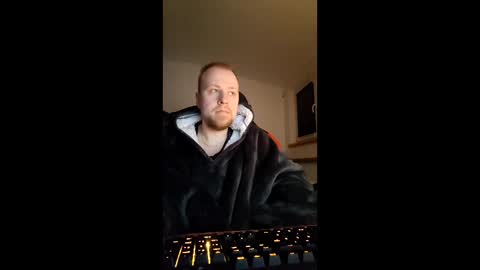 Snapshot of xer187 chatting on January 14, 5:13 am Xeharnot online show from January 14, 5:13 am