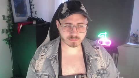 Snapshot of xfabian_love chatting on September 20, 8:15 am F A B I A N online show from September 20, 8:15 am
