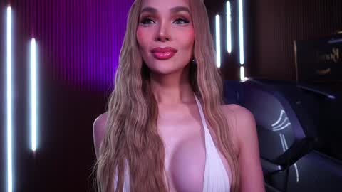 Anne online show from October 16, 3:07 am