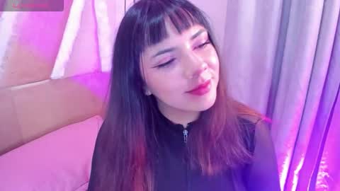 hinata  online show from December 3, 11:36 pm