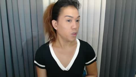 Snapshot of xhugejerkingtransx chatting on December 14, 10:39 pm GWEN THOMPSON ....... online show from December 14, 10:39 pm