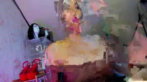DIANNE online show from May 13, 9:39 am