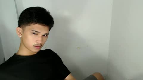 xiannx_44 online show from March 28, 11:54 am