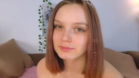 Luna and Lina online show from June 25, 3:06 am