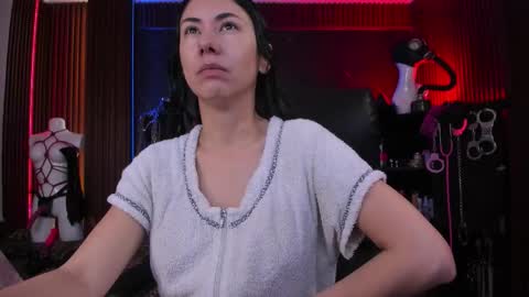 XiaQueen   I M online show from February 3, 11:59 am