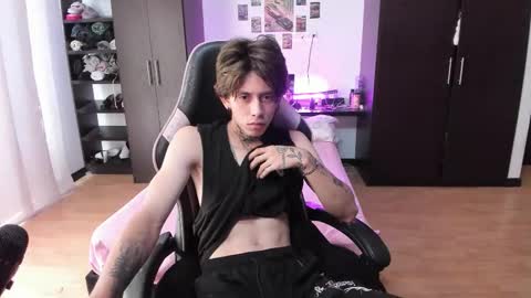 xIce Boy online show from February 8, 1:14 pm