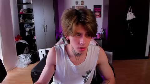 xIce Boy online show from March 11, 4:13 pm