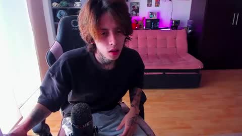 xIce Boy online show from April 25, 3:20 pm