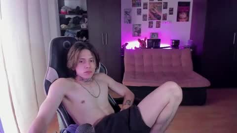 xIce Boy online show from May 8, 8:58 pm