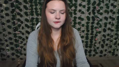 Lina online show from December 3, 4:14 am