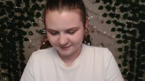 Lina online show from December 19, 7:29 am