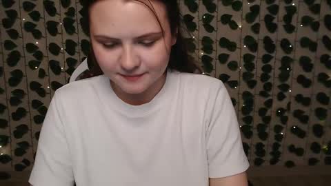 Lina online show from January 6, 7:31 am
