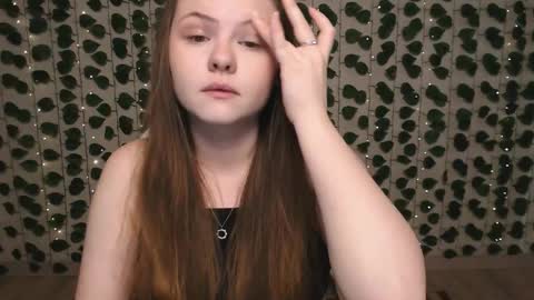 Lina online show from March 2, 5:01 am