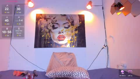 tifanny  online show from March 31, 11:32 am